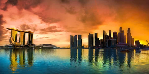 Abwaschbare Fototapete Stadt am Wasser Singapore Skyline at sunset
