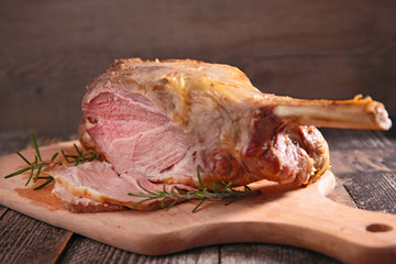 roast lamb leg