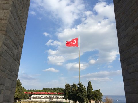 &Ccedil;anakkale Şehitler Abidesi