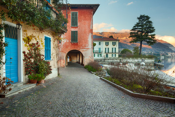 Mandello del Lario, Lago di Como