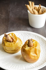 Baked apples