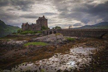 Fototapeta na wymiar Eilean Donan Castle - das Highlander Schloss