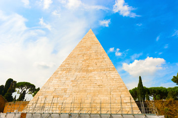 Fototapeta na wymiar The Pyramid of Cestius in Rome, Italy