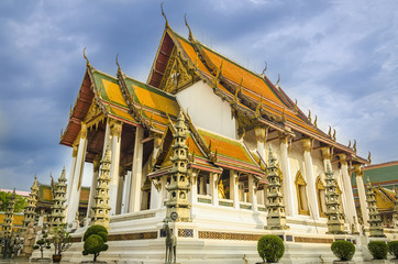 Naklejka premium Beautiful buddhist temple, Bangkok, Thailand