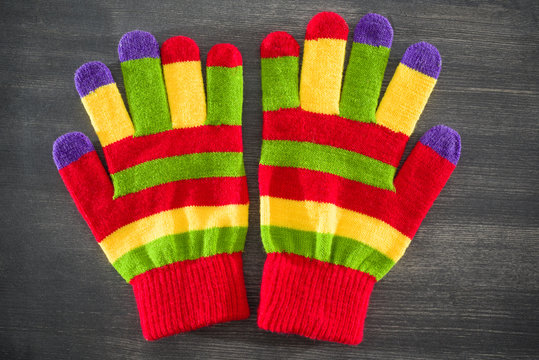 striped gloves
