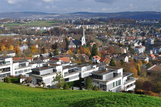 Blick auf Stadt Adliswil