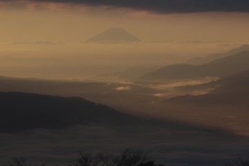 雲海の富士山