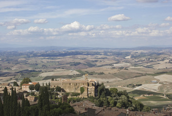 Fototapeta na wymiar Amazing Montalcino landscape from the top of the Castle