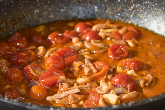sugo con i totani