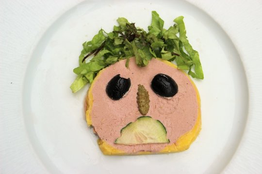 SMILEAT: Sad duck foie gras
