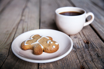Christmas food. Gingerbread man cookies in Christmas setting.