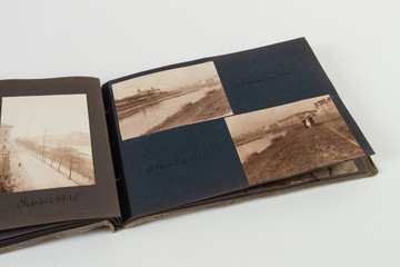 Album alt um 1900 mit Bildern
