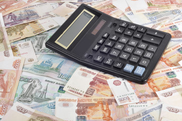 Калькулятор на денежных купюрах