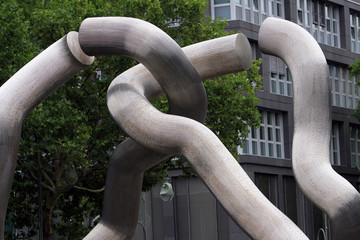 Fototapeta premium abstrakte Skulptur Berlin