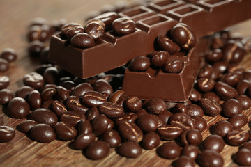 Coffee beans with chocolate glaze and dark chocolate