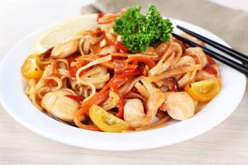 Chinese noodles with vegetables and seafood