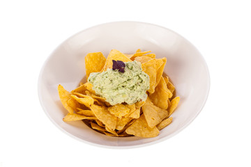 Crisp corn nachos with guacamole sauce