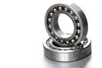 Ball bearing