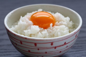 ごはんとたまご
