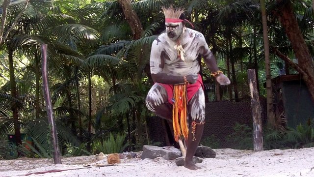 Aboriginal culture show in Queensland Australia 02