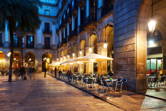 restaurants at Placa Reial. Barcelona