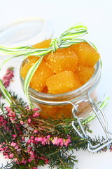 bocal de pâte de fruit à l'orange