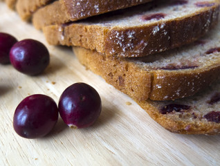 Bread with cranberries