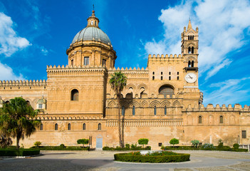 Fototapeta na wymiar Palermo cathedral