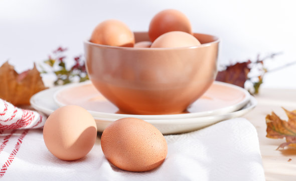 plates with eggs