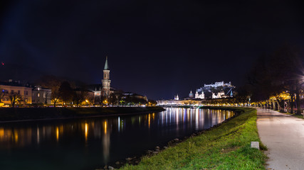 Fototapeta na wymiar Evening view of Salzburg