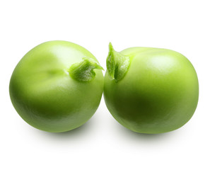 Green peas isolated