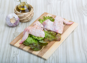 Raw chicken wings