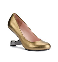 Fashionable women shoe