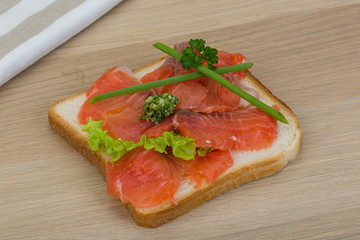 Salmon sandwich