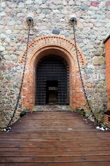 Photo sur Plexiglas Château drawbridge and gate entrance to the castle