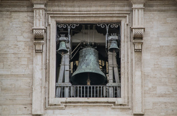 Campane di sinistra della Basilica di San PIetro - Roma