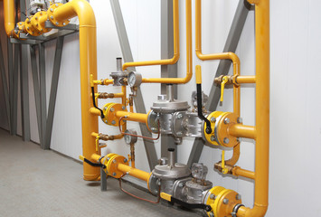 equipment for a reduction of pressure of gas