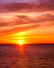 Obraz na płótnie Canvas Sunset Paradise Fiery Backdrop