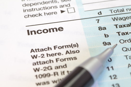 close - up U.S. income tax form