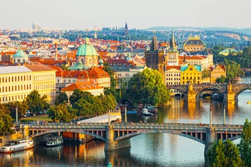 Foto op Canvas Prachtig uitzicht op bruggen door de Moldau in Praag © Shchipkova Elena