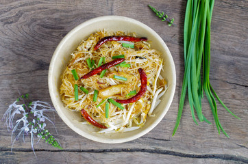 stir-fried noodles