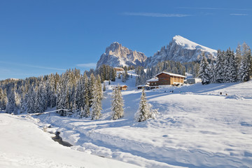 Fototapeta na wymiar Dolomites mountain in winter