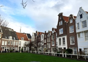 Fototapeta na wymiar Amsterdam, Beginenhof - Olanda
