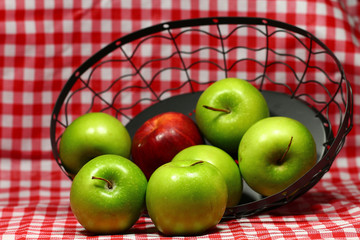 Red and green apples.