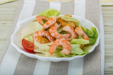 Caesar salad with shrimps
