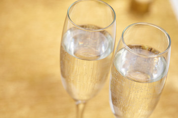 glasses of champagne