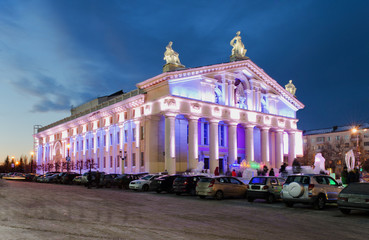 Fototapeta na wymiar Building of drama theatre with night illumination.