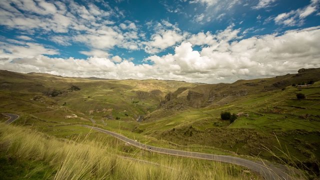 ZEITRAFFER, Landschaft, Peru mit Wolken