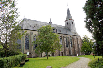 Fototapeta na wymiar Klosterkirche Oelinghausen