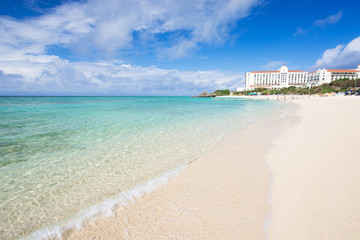 沖縄の海・ニライビーチ